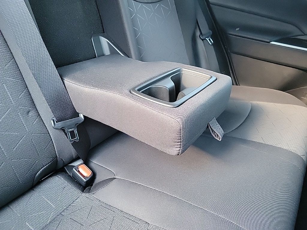 Thumbnail: 2023 Toyota RAV4 - 14