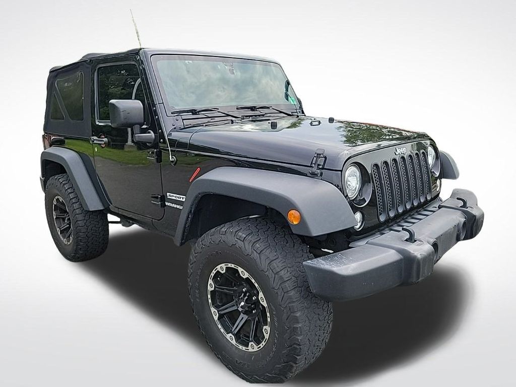 Thumbnail: 2017 Jeep Wrangler - 7