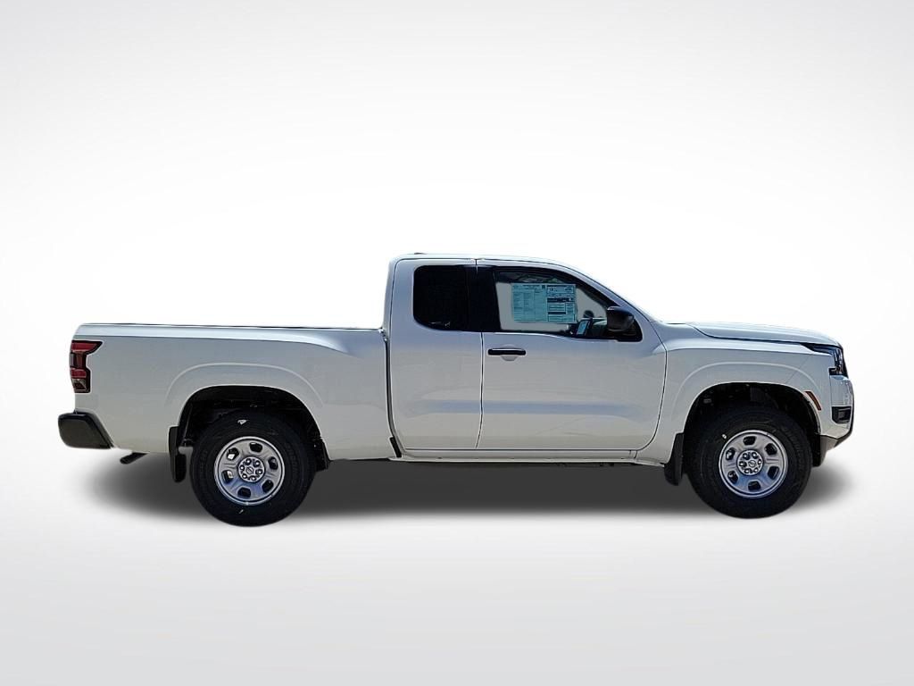 Thumbnail: 2026 Nissan Frontier - 5