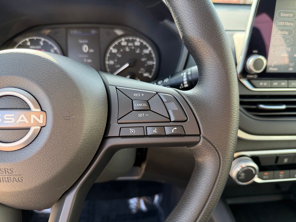 Thumbnail: 2025 Nissan Altima - 17