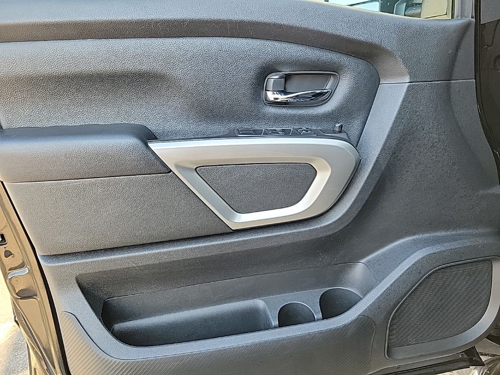 Thumbnail: 2021 Nissan Titan - 33