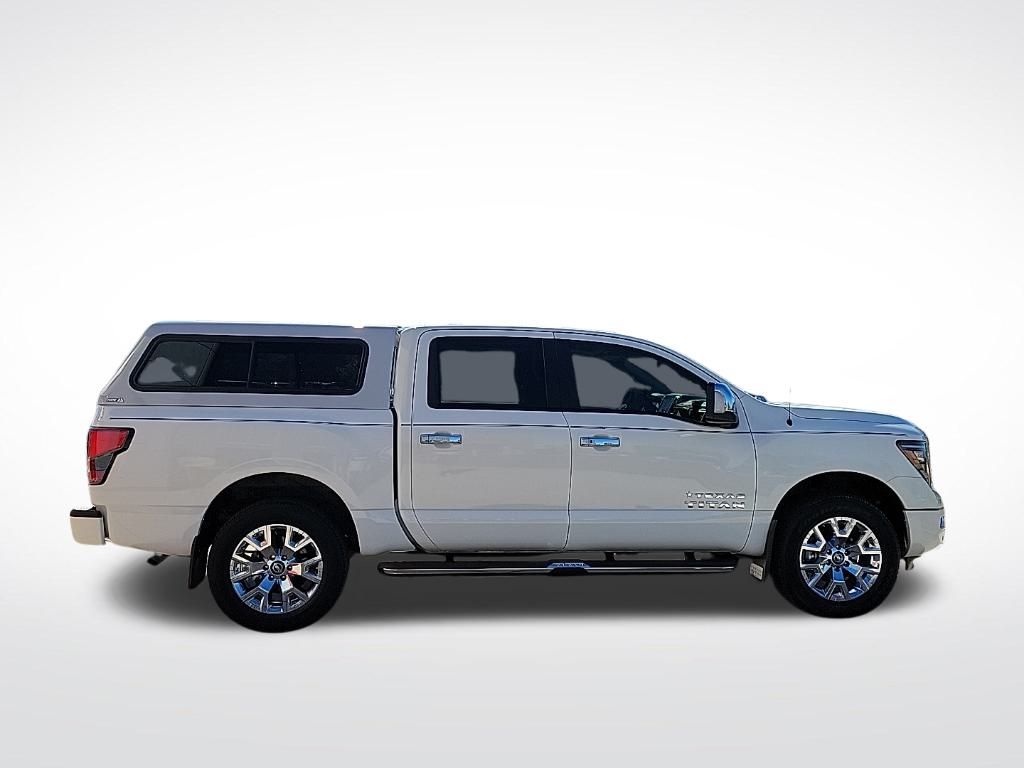 Thumbnail: 2021 Nissan Titan - 7