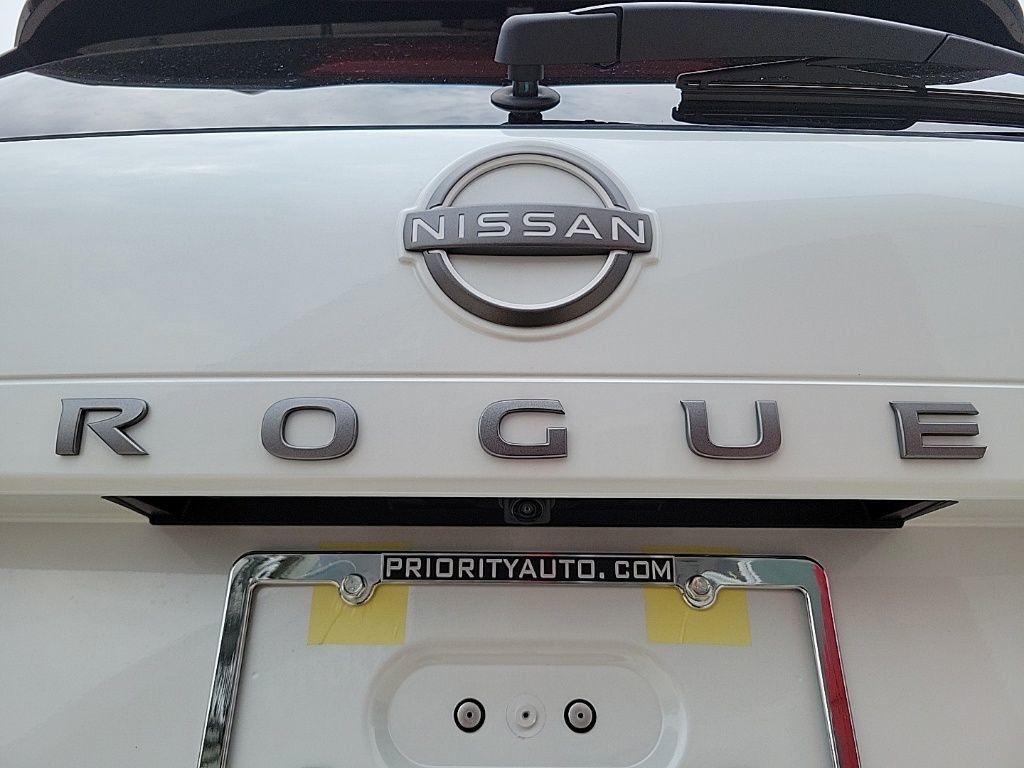 Thumbnail: 2025 Nissan Rogue - 14