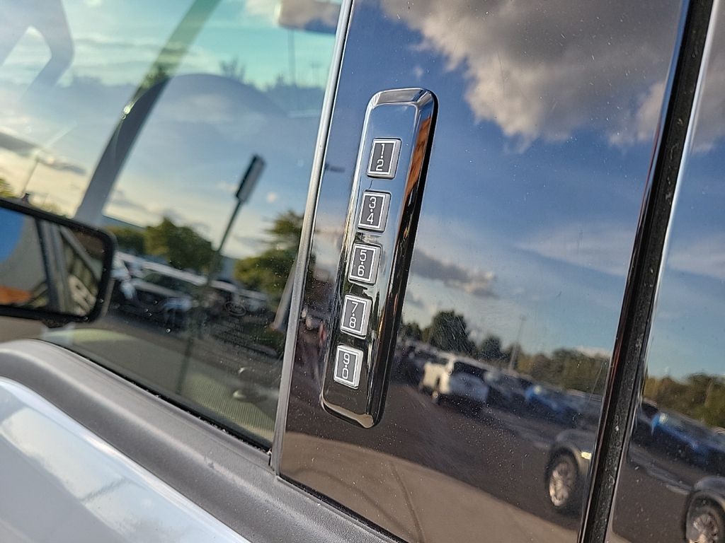 Thumbnail: 2021 Ford F-150 - 27