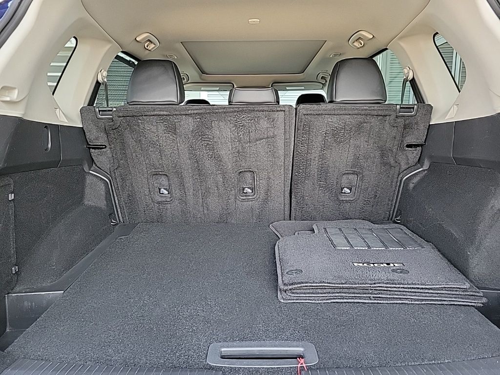 Thumbnail: 2023 Nissan Rogue - 16