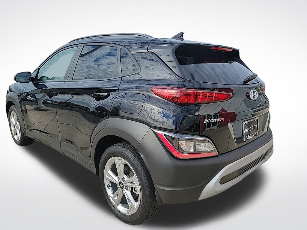 2023 Hyundai Kona SEL photo 3