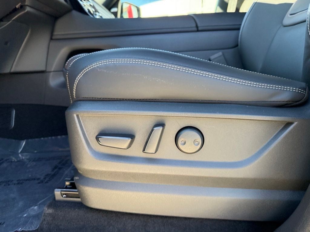 Thumbnail: 2026 Nissan Armada - 14