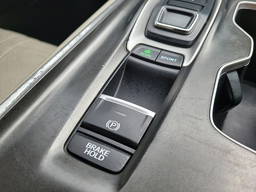 Thumbnail: 2018 Honda Accord - 24
