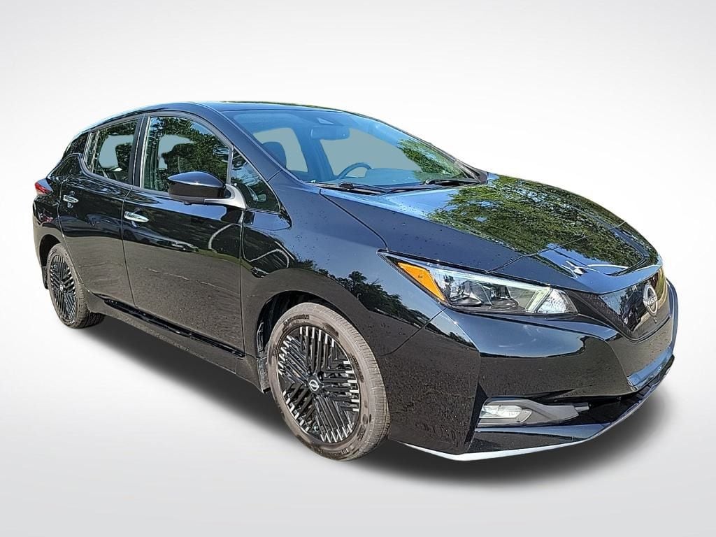 Thumbnail: 2023 Nissan Leaf - 7