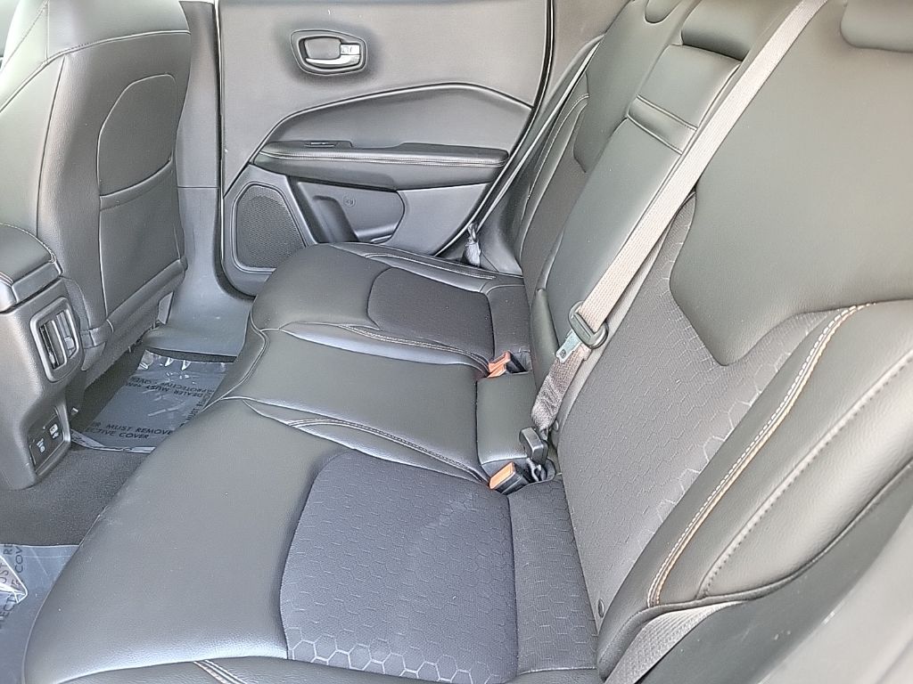 Thumbnail: 2018 Jeep Compass - 15