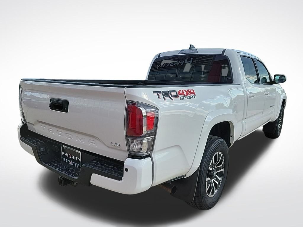 Thumbnail: 2022 Toyota Tacoma - 5