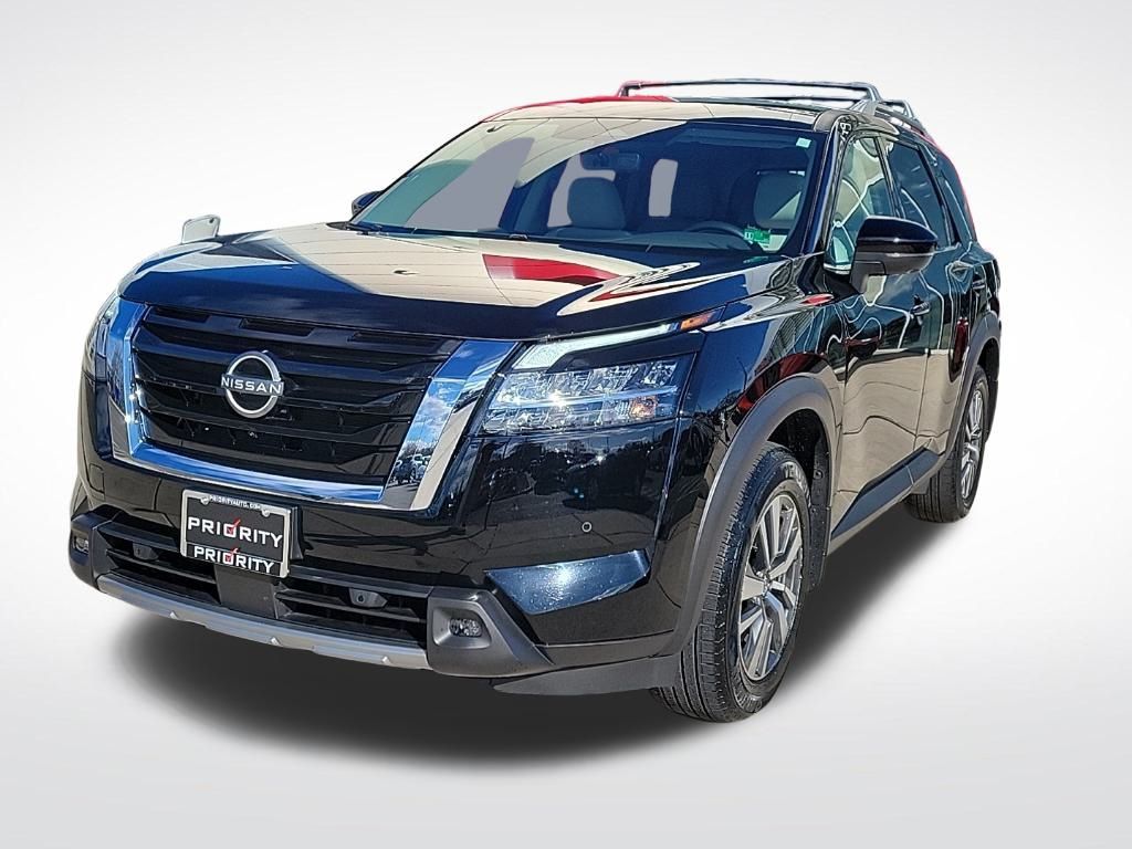 Thumbnail: 2024 Nissan Pathfinder - 1