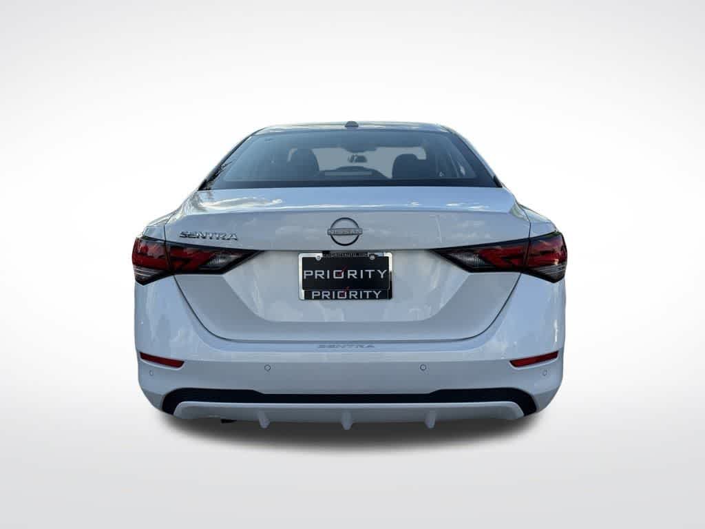 Thumbnail: 2025 Nissan Sentra - 4