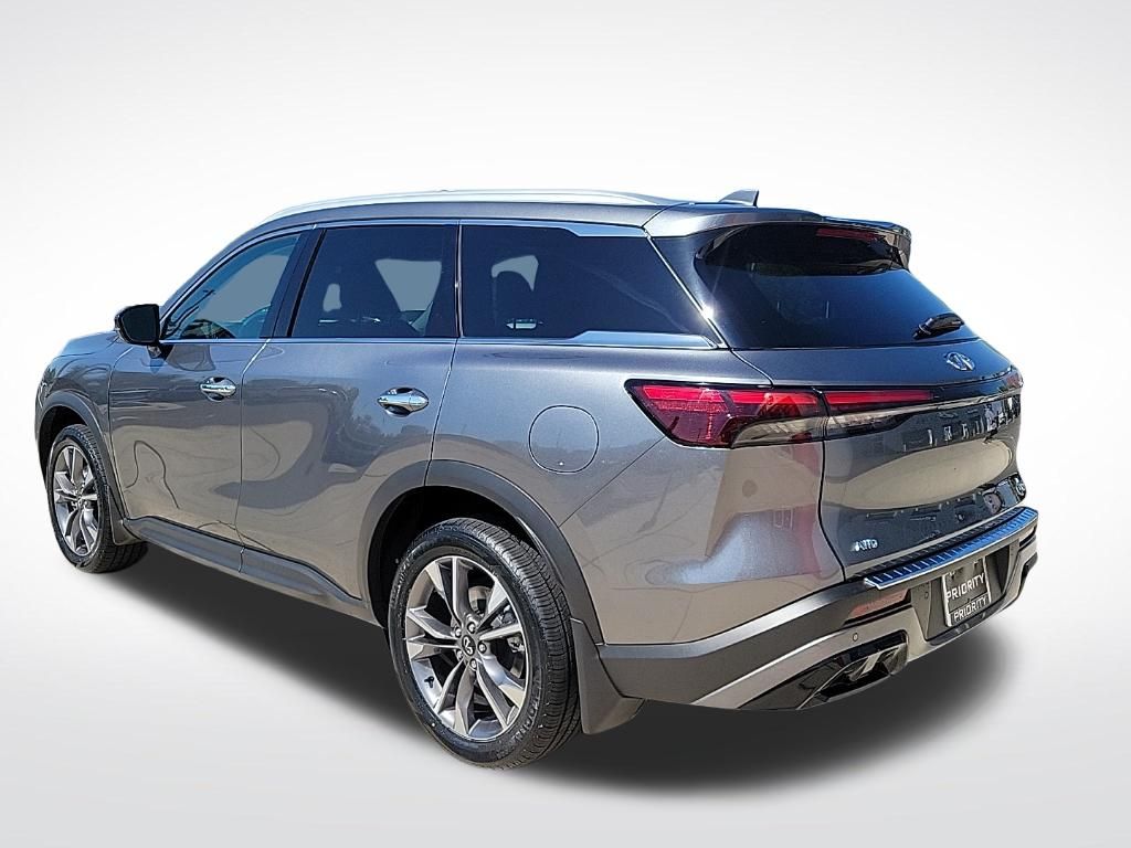 Thumbnail: 2023 INFINITI QX60 - 3
