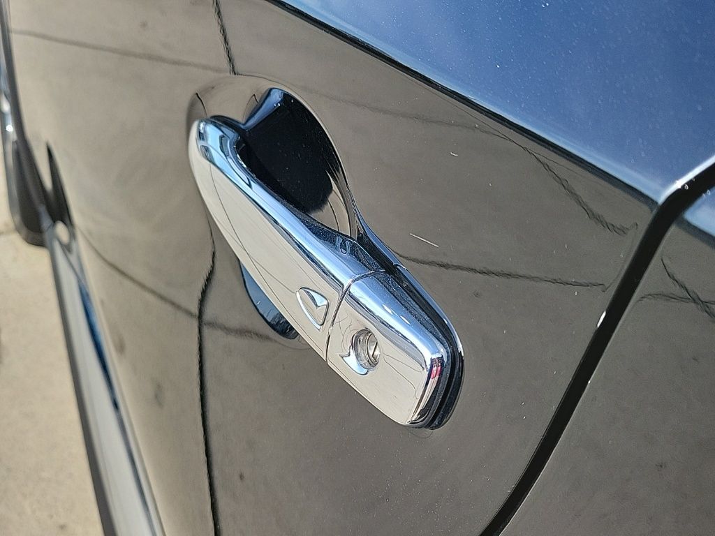 Thumbnail: 2023 Nissan Murano - 10