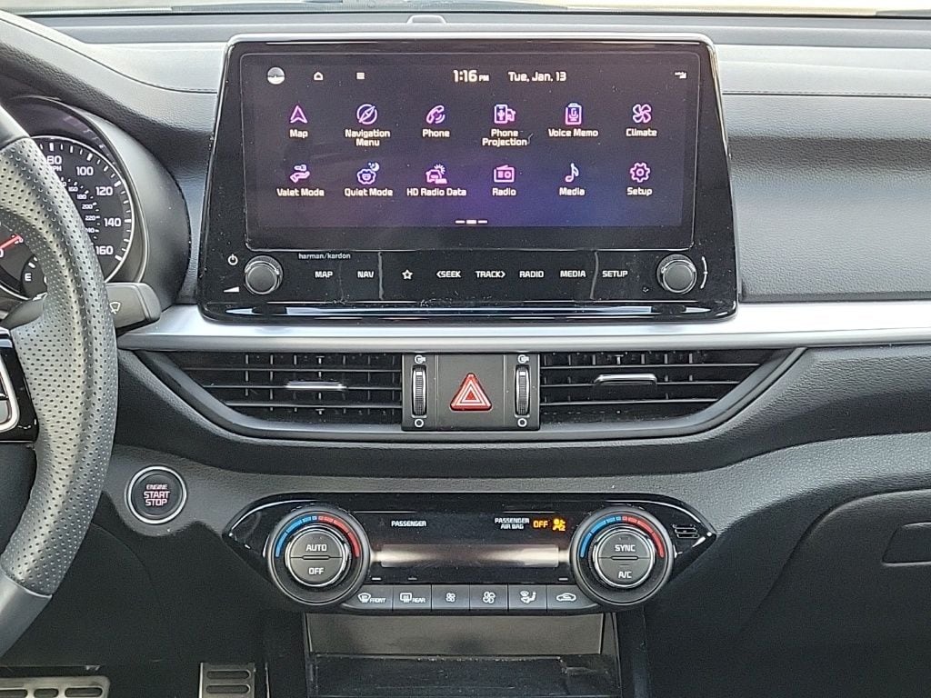 Thumbnail: 2023 Kia Forte - 21