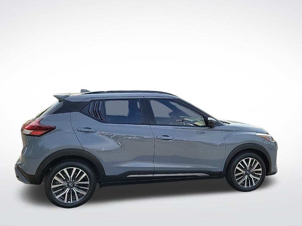 Thumbnail: 2022 Nissan Kicks - 6
