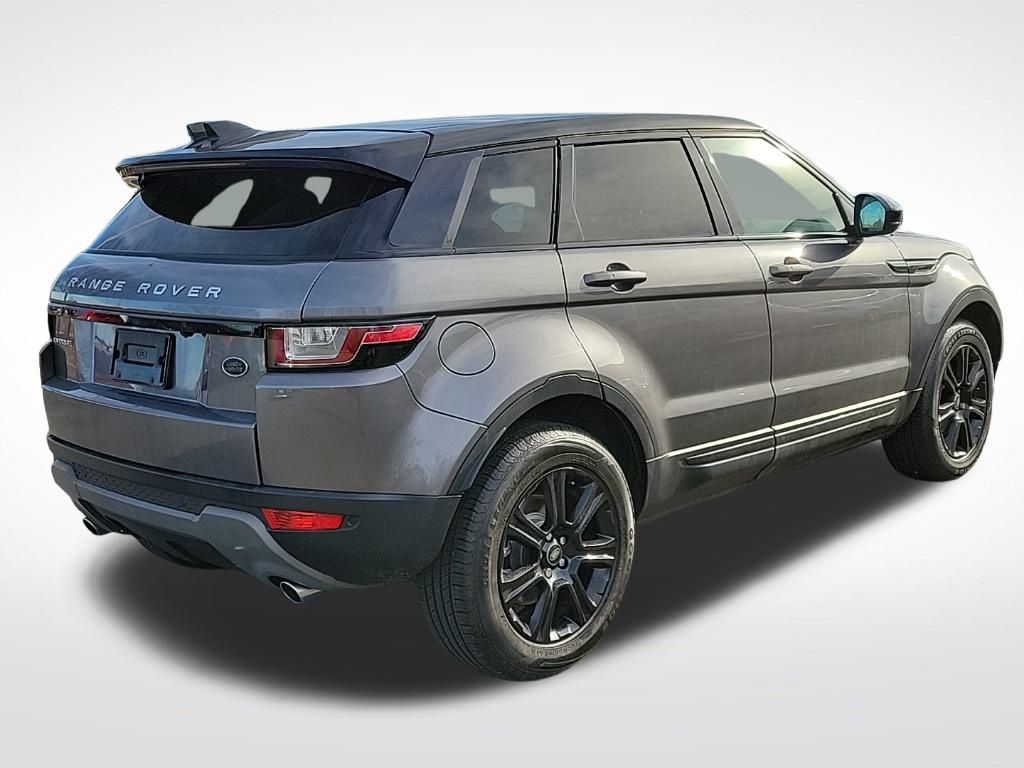 Thumbnail: 2017 Land Rover Range Rover Evoque - 5