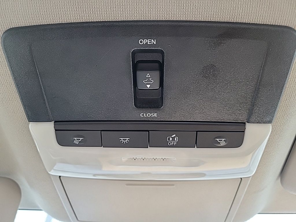 Thumbnail: 2024 Nissan Sentra - 32