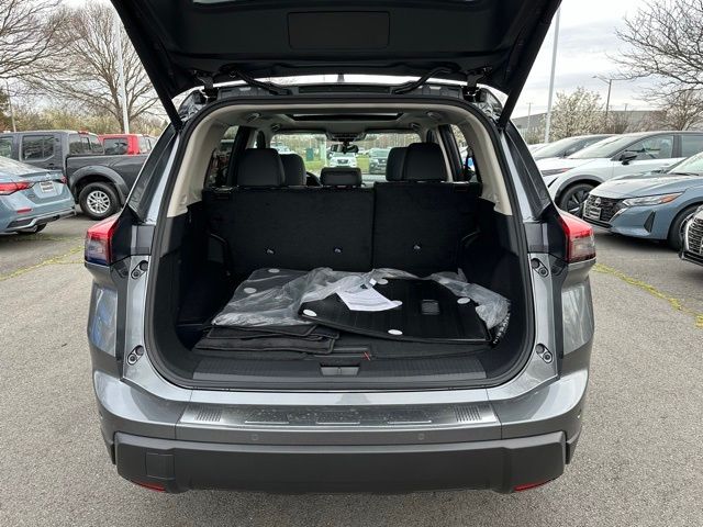 2025 Nissan Rogue SV 25