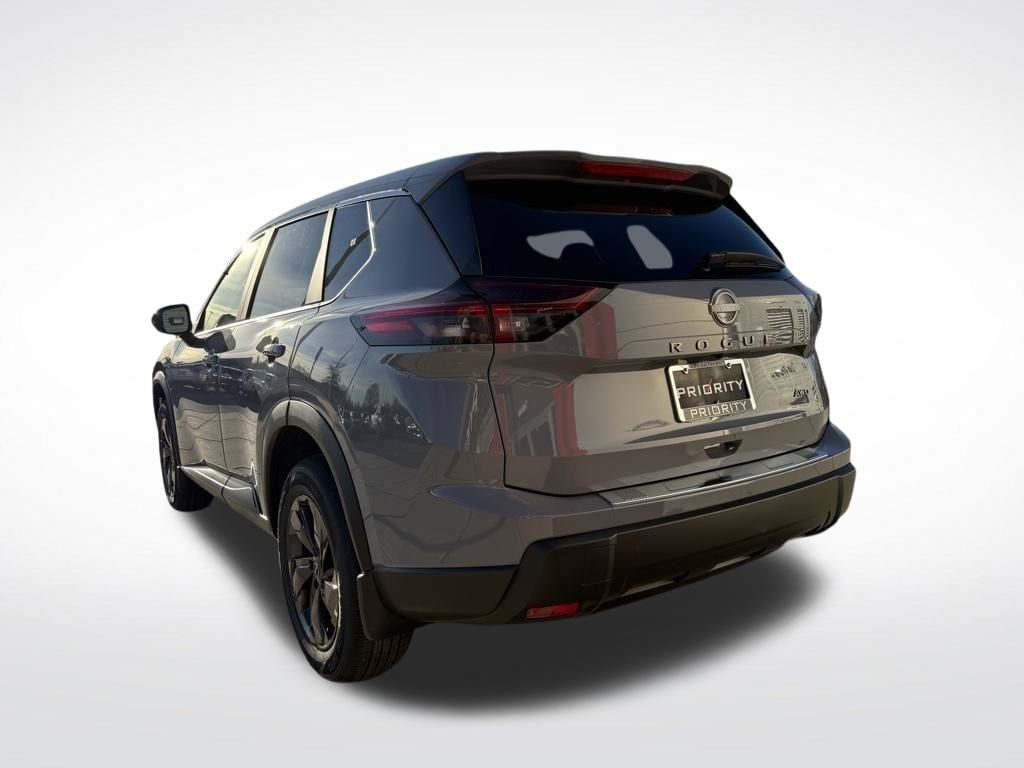 Thumbnail: 2026 Nissan Rogue - 3
