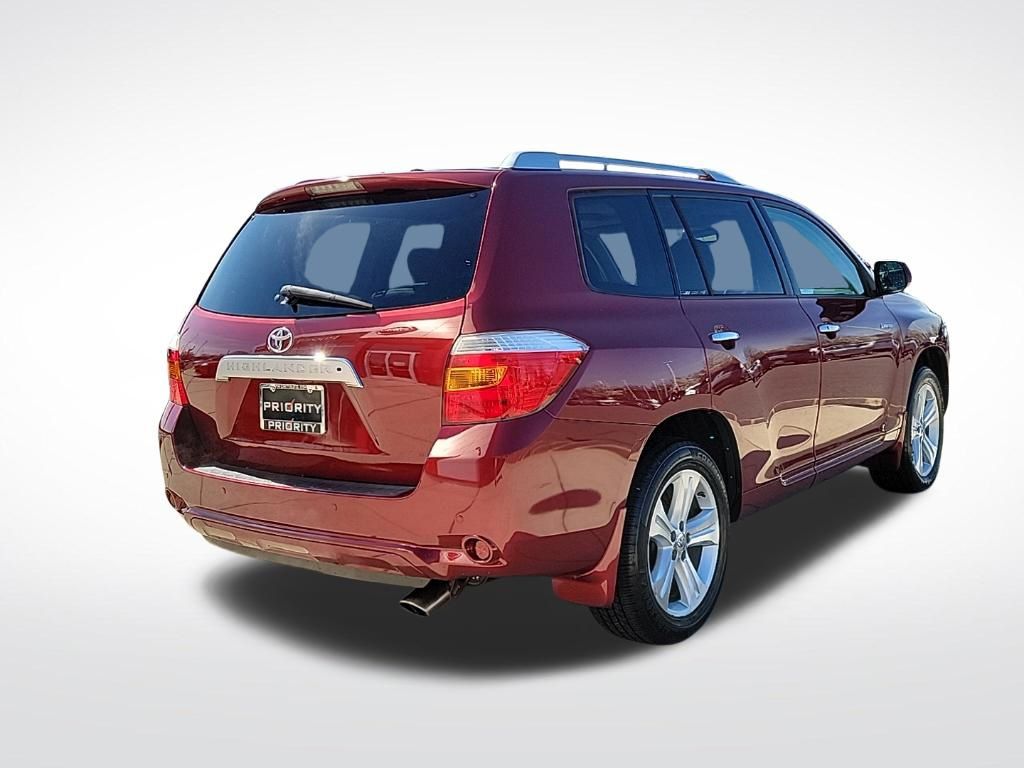 Thumbnail: 2010 Toyota Highlander - 5