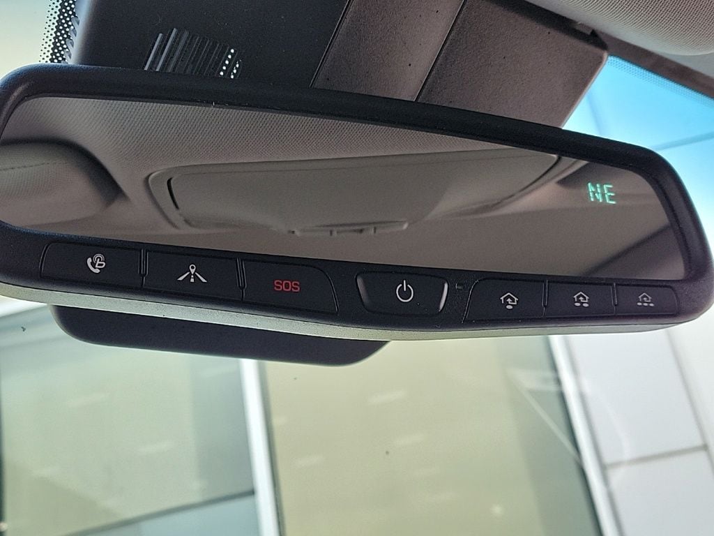 Thumbnail: 2018 Hyundai Santa Fe - 37