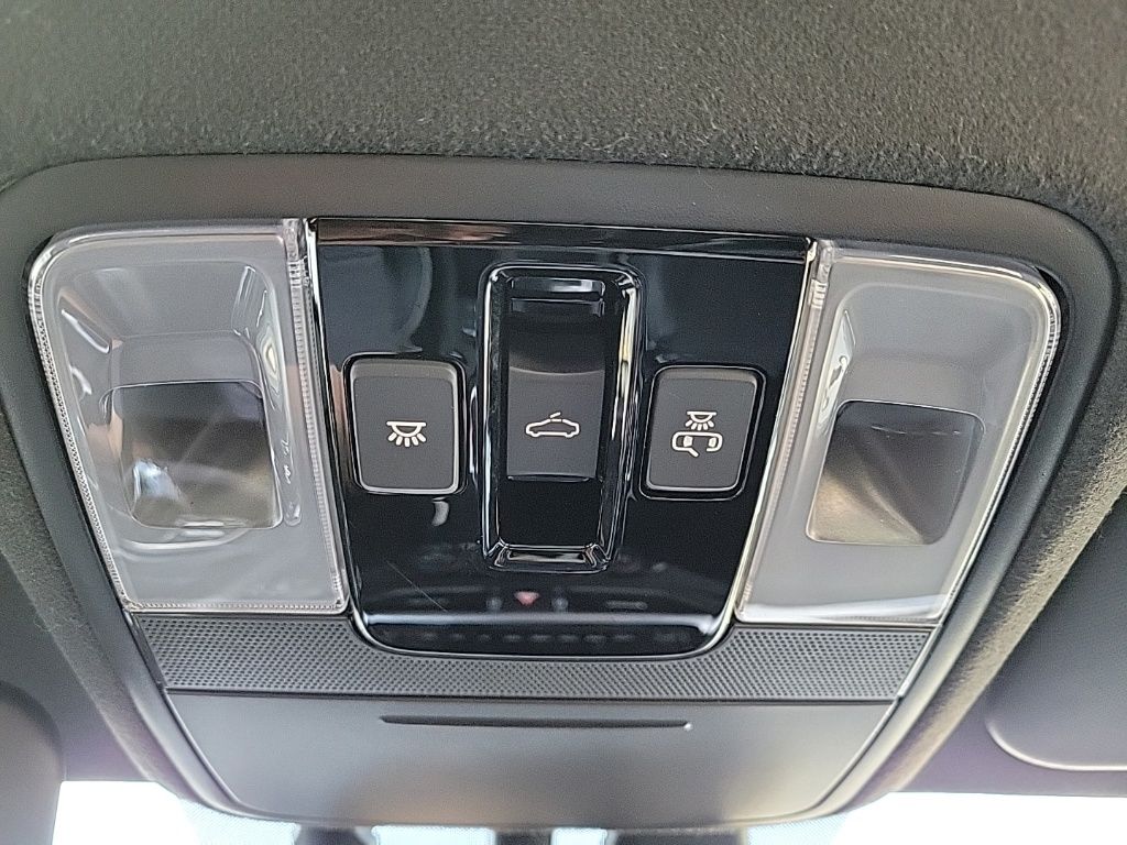 Thumbnail: 2023 Kia Forte - 27