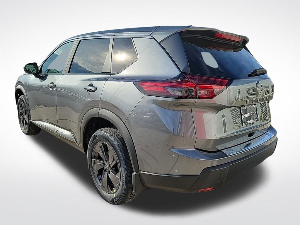 Thumbnail: 2026 Nissan Rogue - 3