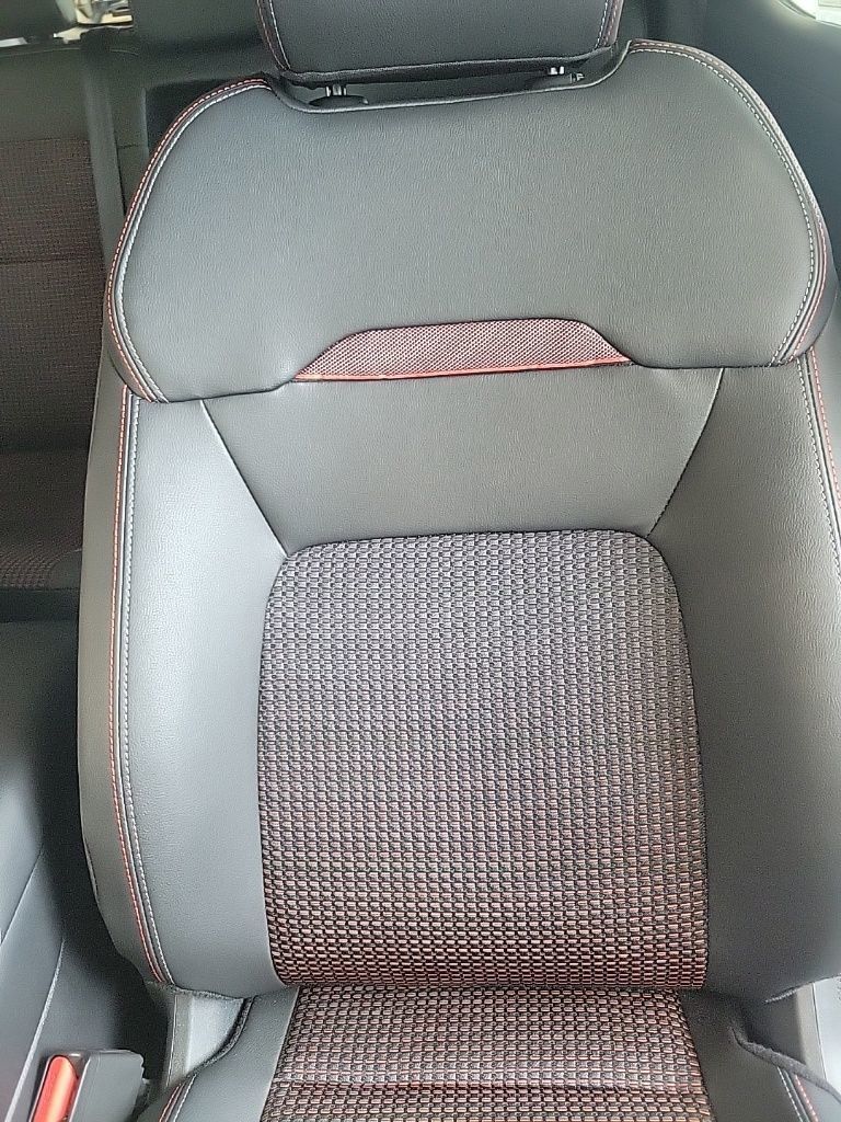 Thumbnail: 2025 Nissan Kicks - 22