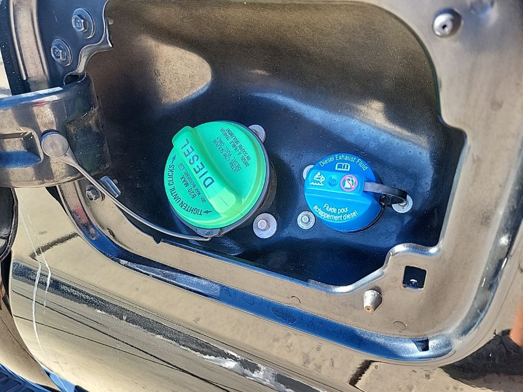 Thumbnail: 2016 Ford F-350 - 14