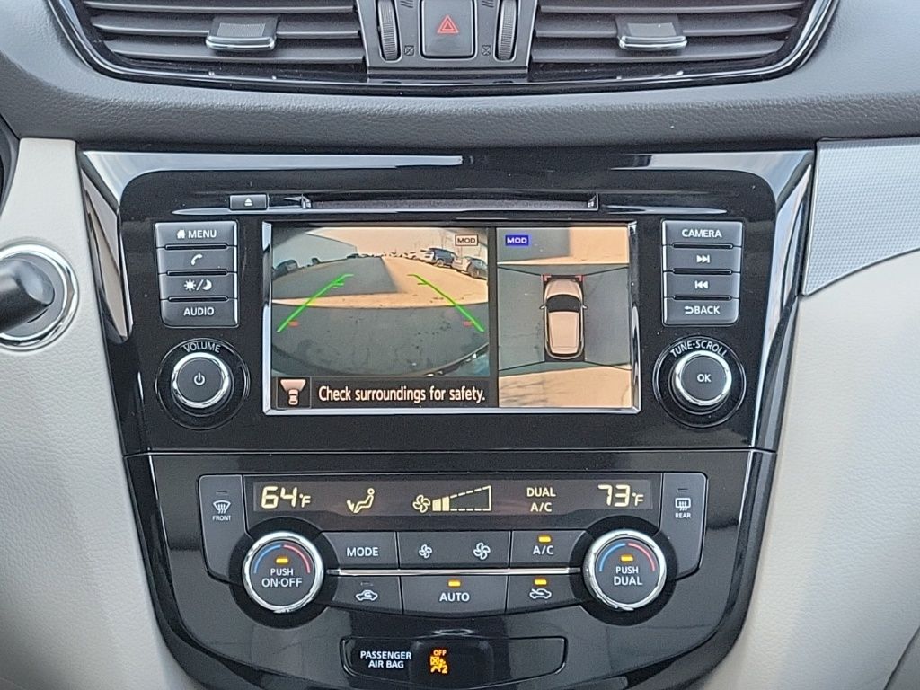 Thumbnail: 2020 Nissan Rogue Sport - 23