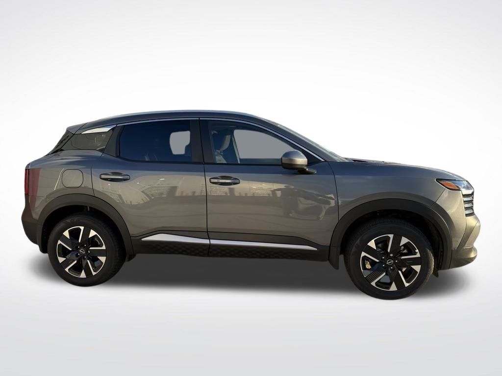 Thumbnail: 2025 Nissan Kicks - 6