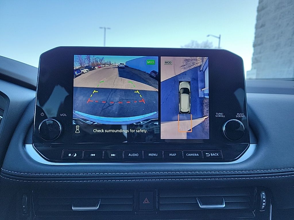 Thumbnail: 2022 Nissan Rogue - 28