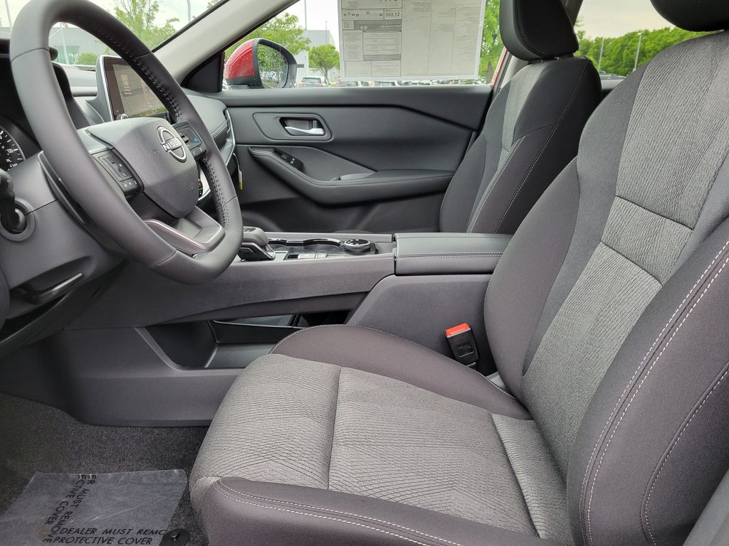 Thumbnail: 2026 Nissan Rogue - 10
