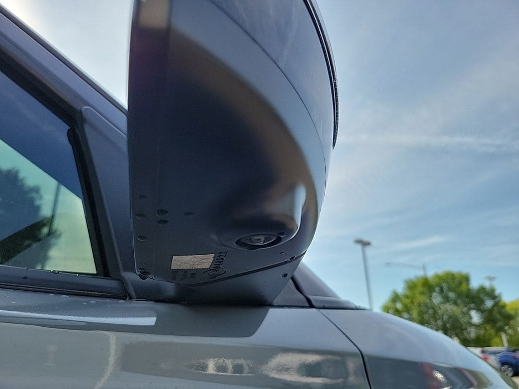 Thumbnail: 2022 Nissan Kicks - 11
