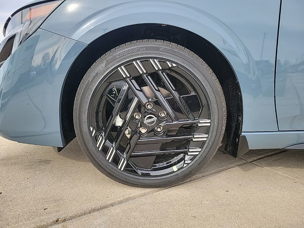 Thumbnail: 2026 Nissan Sentra - 9