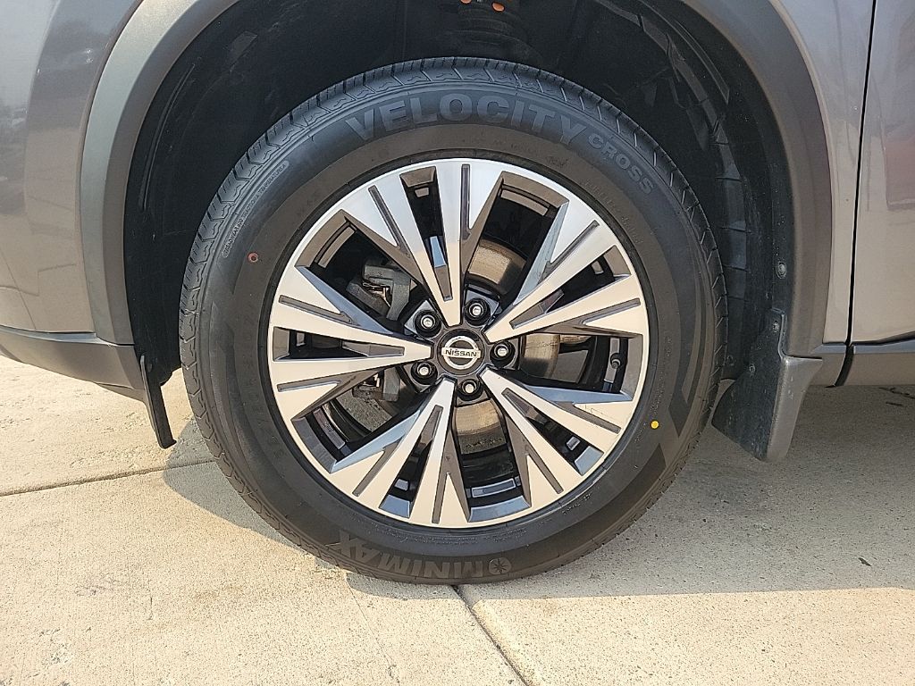 Thumbnail: 2021 Nissan Rogue - 9