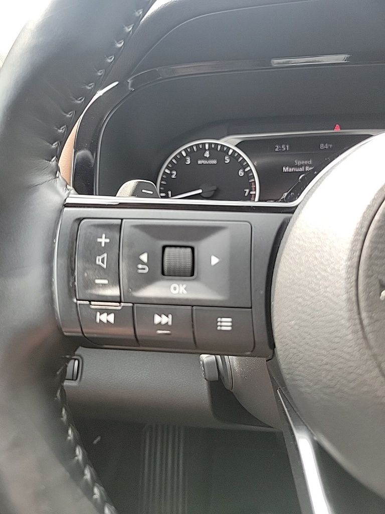 2022 Nissan Pathfinder Platinum 27