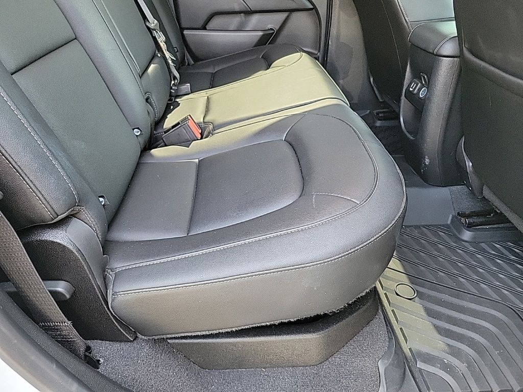 Thumbnail: 2020 Chevrolet Colorado - 15