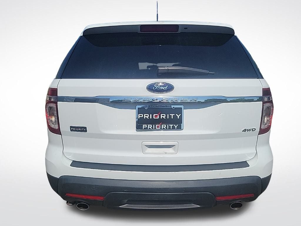 Thumbnail: 2014 Ford Explorer - 4