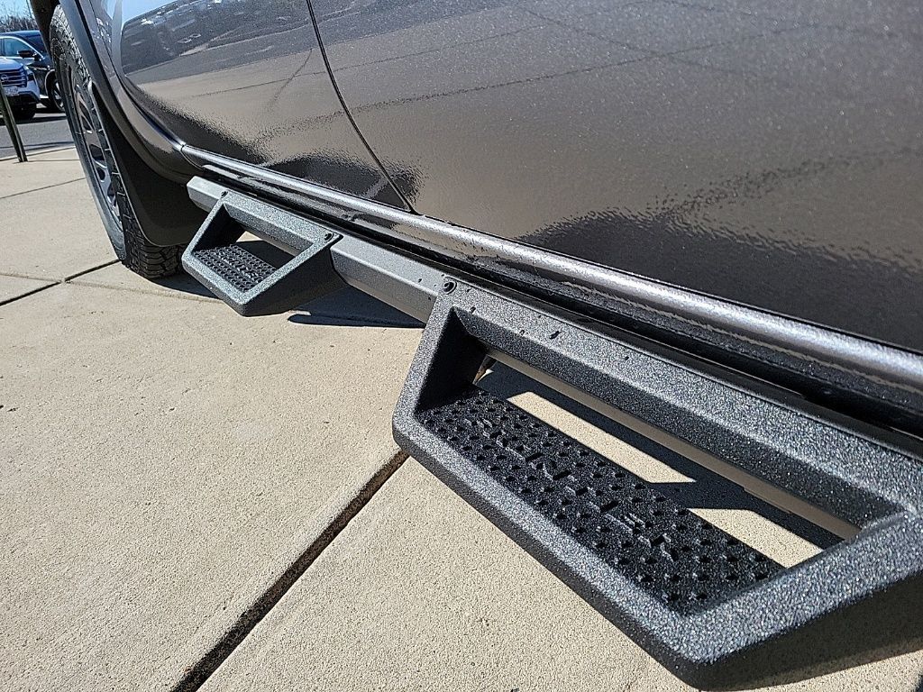 Thumbnail: 2026 Nissan Frontier - 11