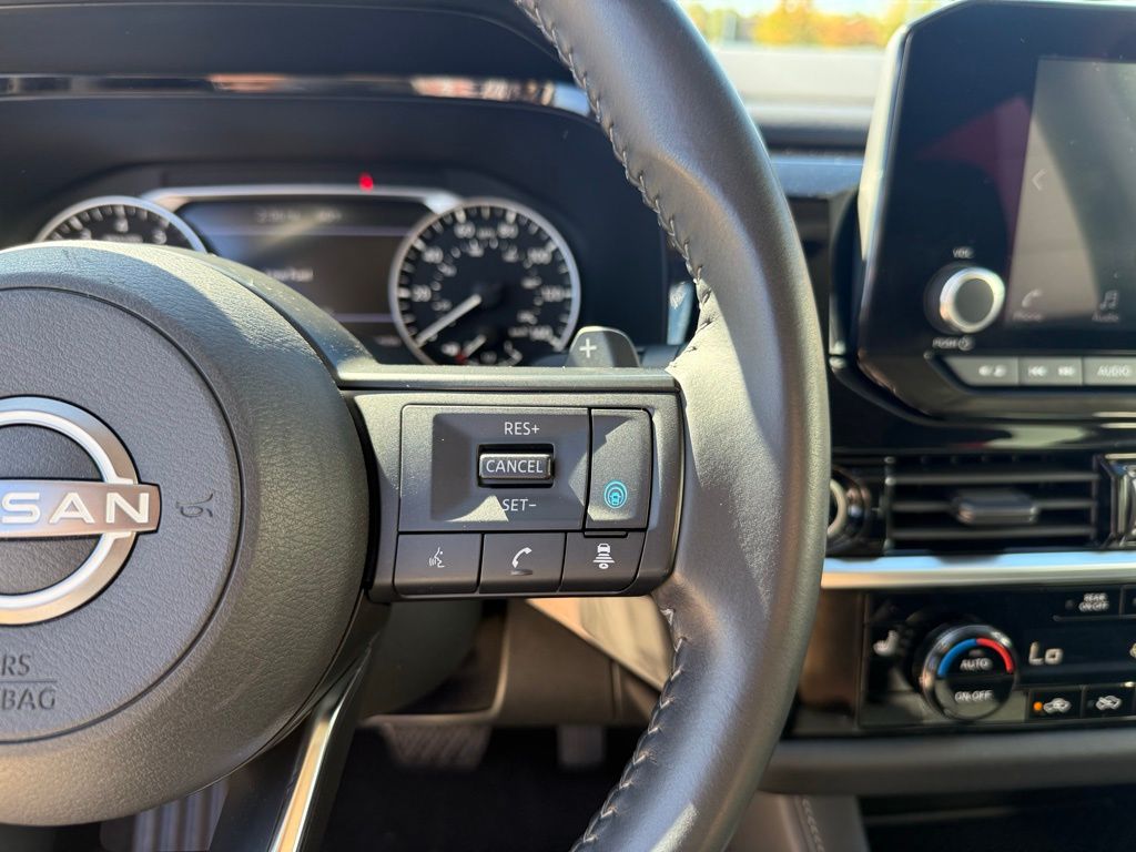 Thumbnail: 2024 Nissan Pathfinder - 19