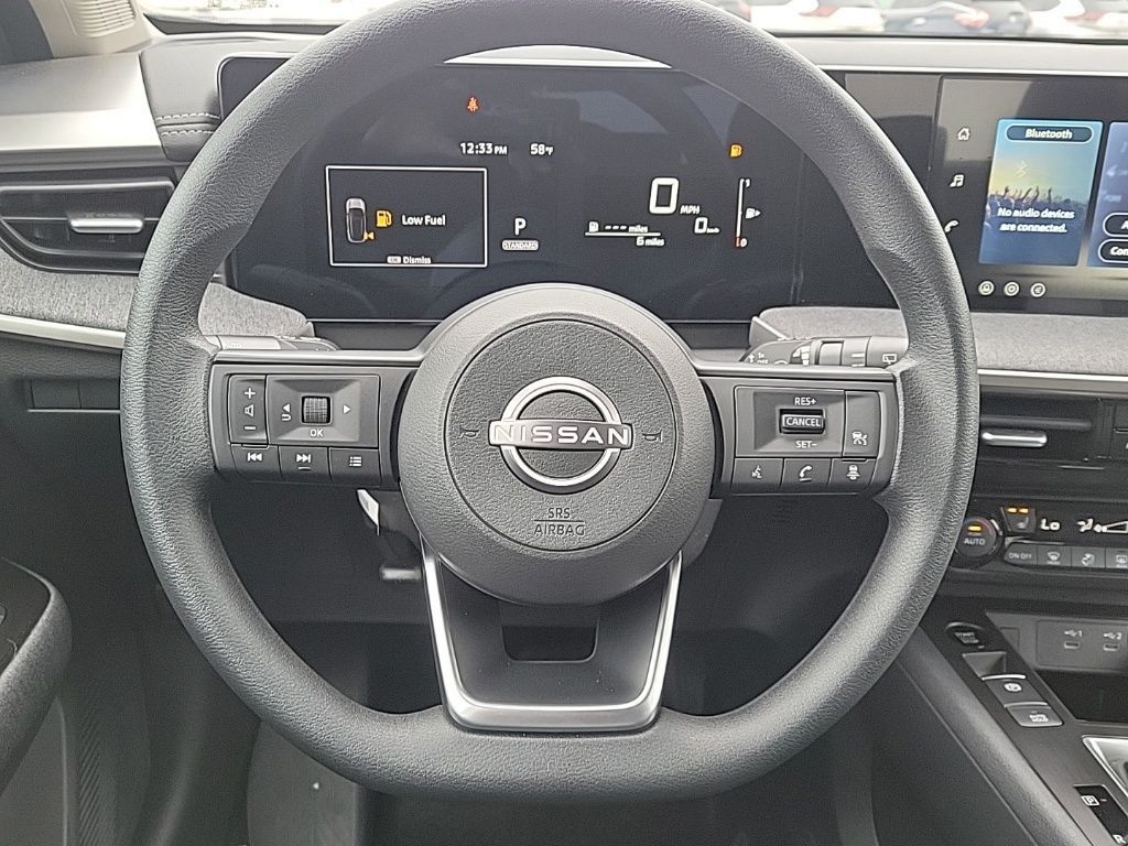 Thumbnail: 2026 Nissan Kicks - 19