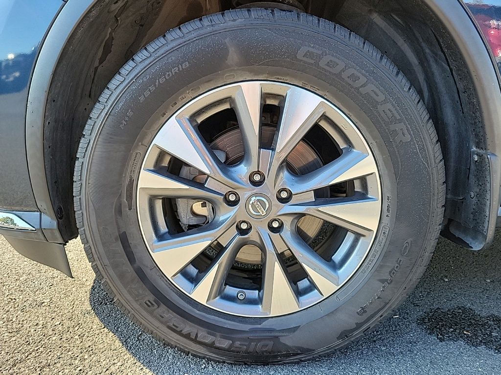 Thumbnail: 2016 Nissan Murano - 9