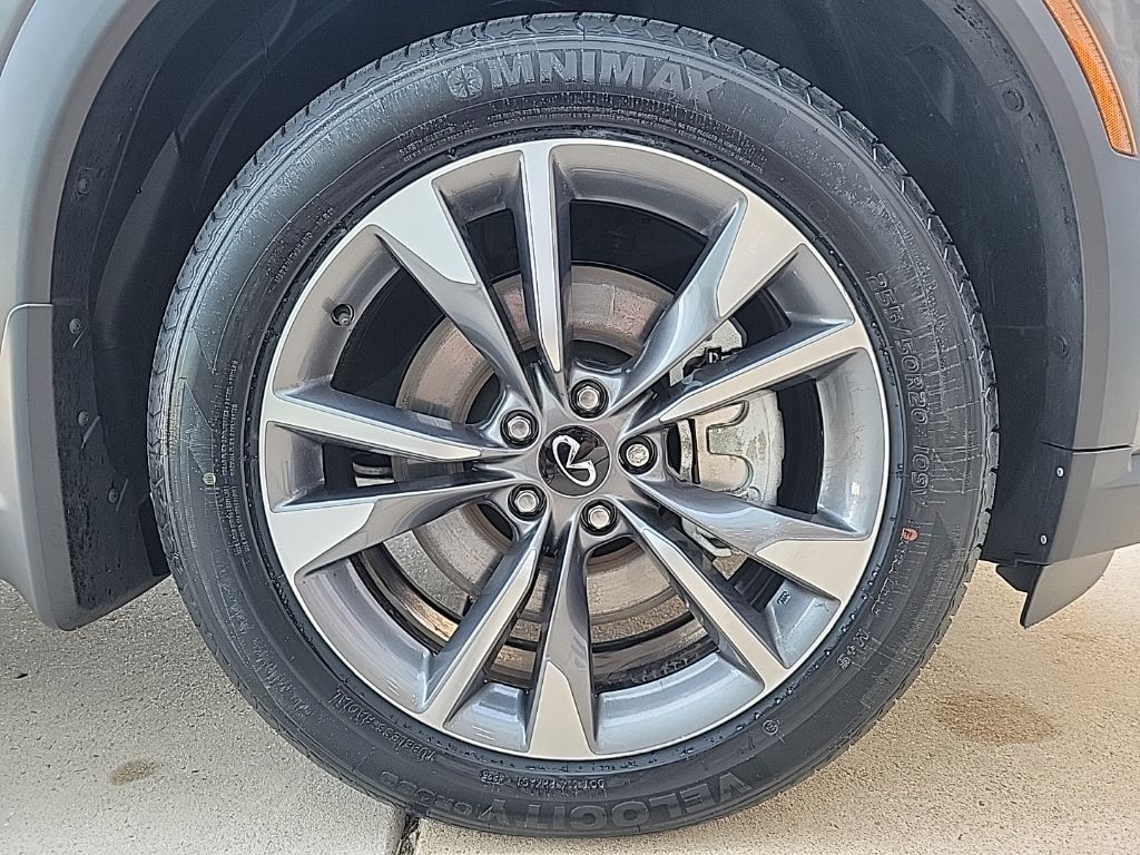 Thumbnail: 2023 INFINITI QX60 - 10