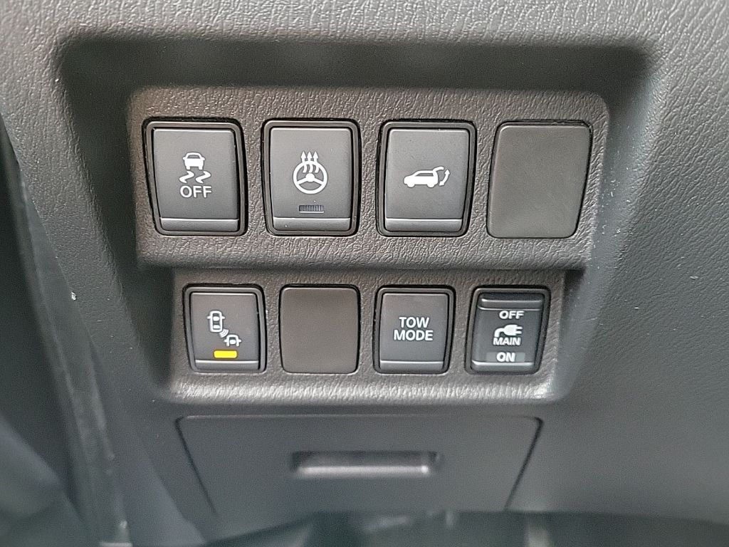 Thumbnail: 2020 Nissan Pathfinder - 41