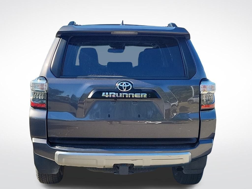 Thumbnail: 2021 Toyota 4Runner - 4