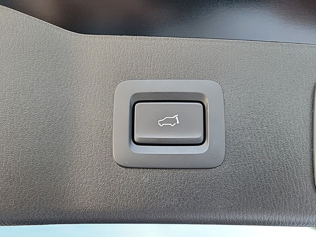 Thumbnail: 2022 Mazda CX-5 - 18