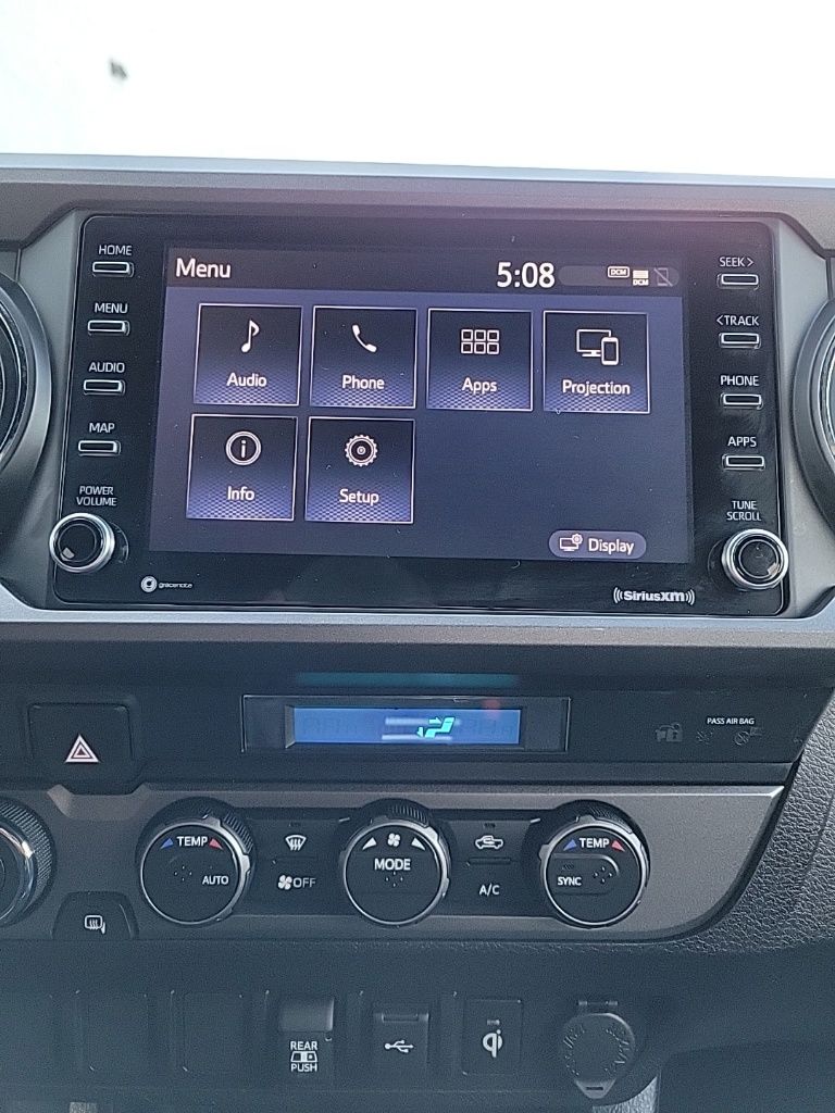 Thumbnail: 2021 Toyota Tacoma - 27